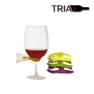 Glass holding plate clip